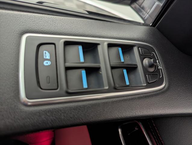 2020 Jaguar F-PACE SVR P550 AWD Automatic