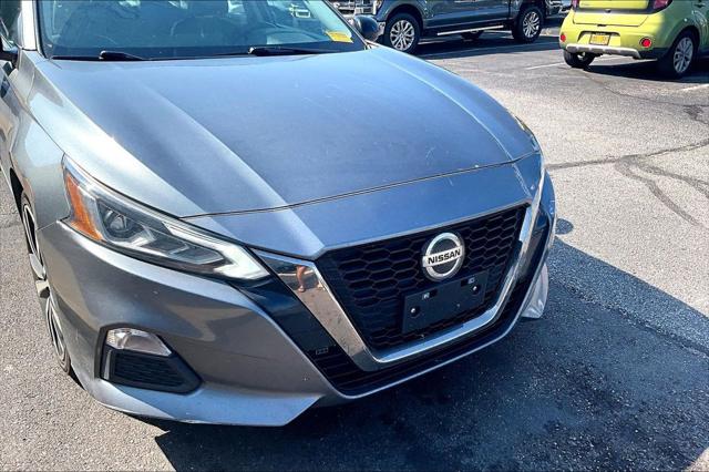 Used 2020 Nissan Altima SR FWD For Sale in Olive Branch, MS