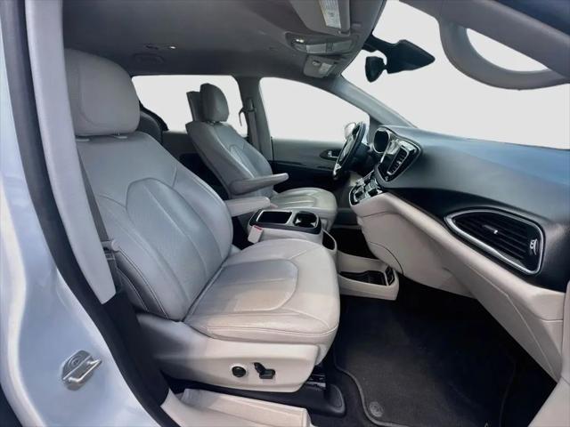 2019 Chrysler Pacifica Touring L Plus