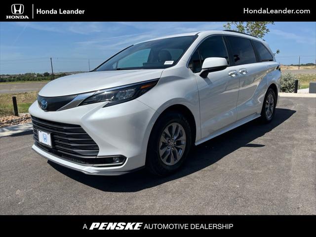 2025 Toyota Sienna XLE 8 Passenger for sale in Leander, TX