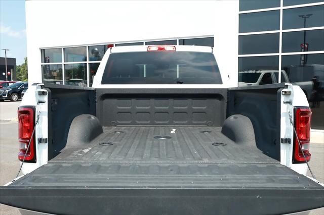2025 Ram 2500 Tradesman Crew Cab 4x4 64 Box