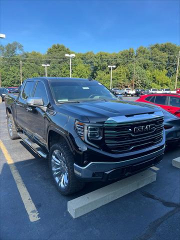 2023 GMC Sierra 1500 4WD Crew Cab Short Box SLT for sale in Middletown, OH