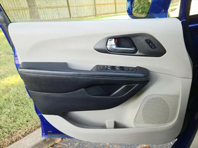 2021 Chrysler Pacifica Touring L