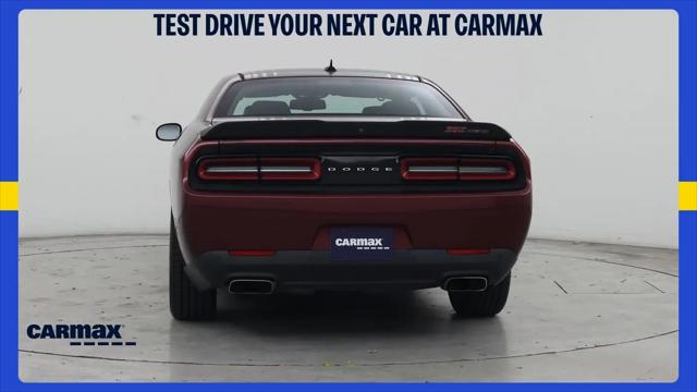 2017 Dodge Challenger 392 Hemi Scat Pack Shaker