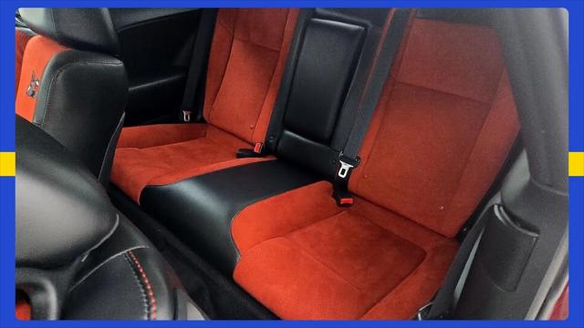 2017 Dodge Challenger 392 Hemi Scat Pack Shaker