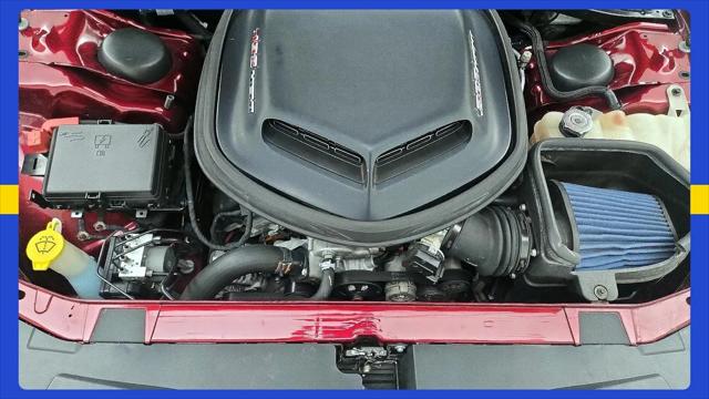 2017 Dodge Challenger 392 Hemi Scat Pack Shaker