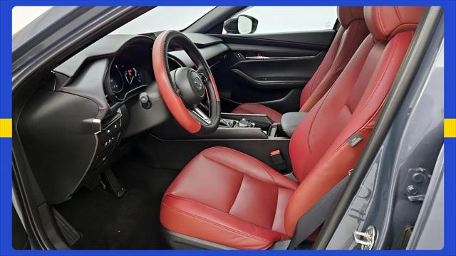 2025 Mazda Mazda3 2.5 S Carbon Edition