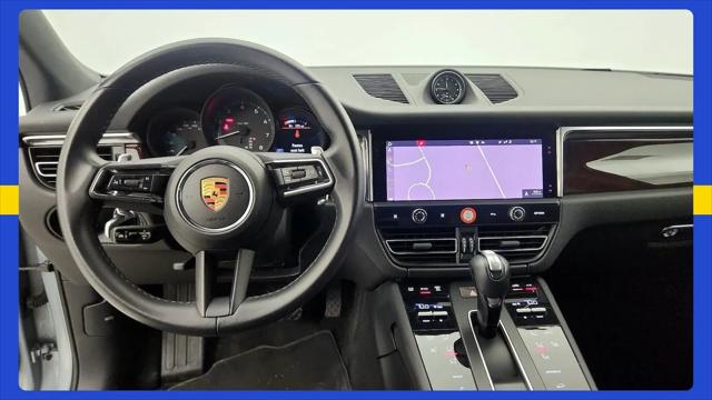 2023 Porsche Macan Macan