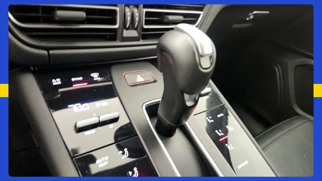 2023 Porsche Macan Macan