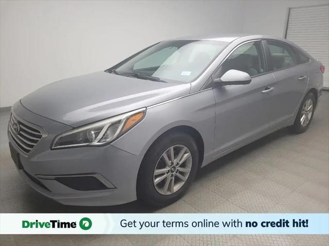 2016 Hyundai Sonata SE for sale in Taylor, MI