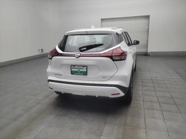 2021 Nissan Kicks SV Xtronic CVT
