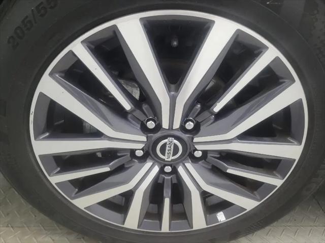 2021 Nissan Kicks SV Xtronic CVT