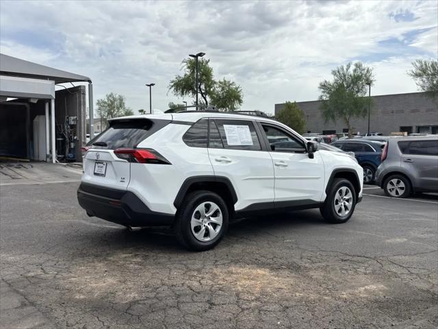 2021 Toyota RAV4 LE