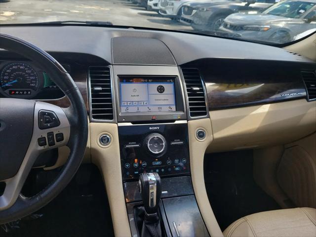 2017 Ford Taurus Limited