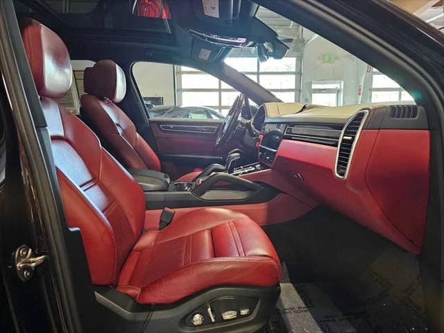 2019 Porsche Cayenne Cayenne
