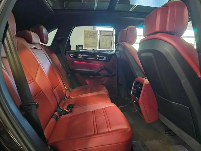 2019 Porsche Cayenne Cayenne