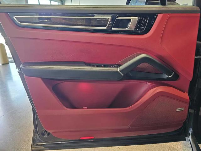 2019 Porsche Cayenne Cayenne