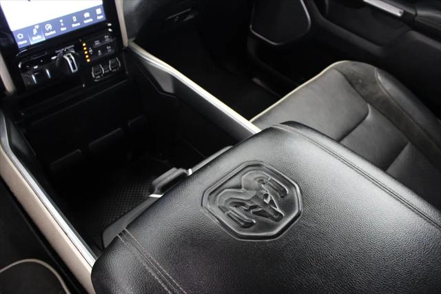 2022 Ram 1500 Laramie Crew Cab 4x4 57 Box