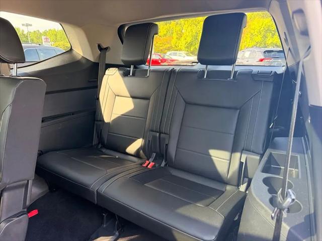2021 Volkswagen Atlas 3.6L V6 SE w/Technology R-Line