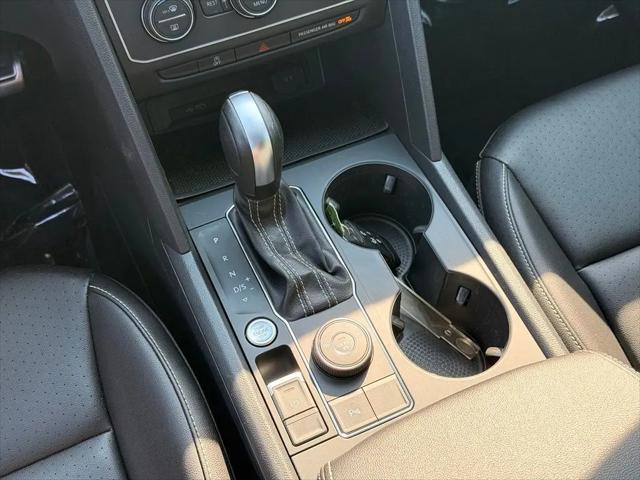 2021 Volkswagen Atlas 3.6L V6 SE w/Technology R-Line
