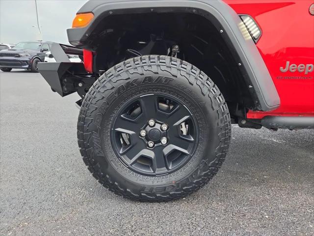 2023 Jeep Gladiator Sport