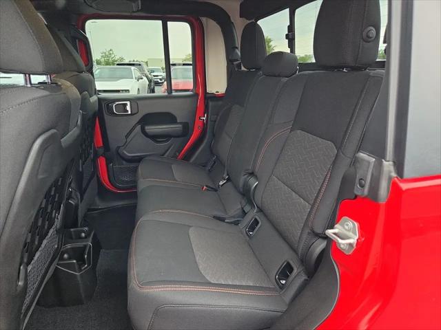 2023 Jeep Gladiator Sport