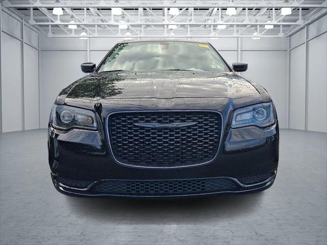 2023 Chrysler 300 Touring