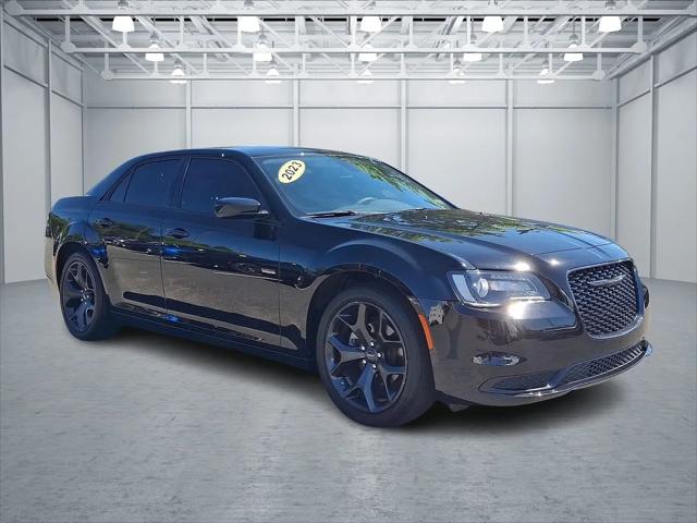 2023 Chrysler 300 Touring
