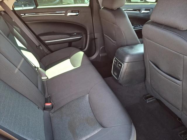 2023 Chrysler 300 Touring