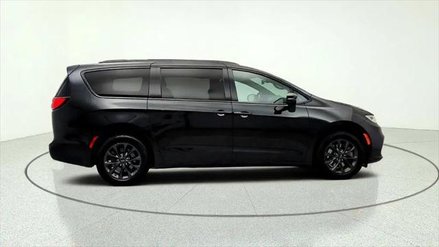 2021 Chrysler Pacifica Touring L AWD