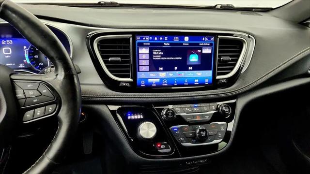 2021 Chrysler Pacifica Touring L AWD