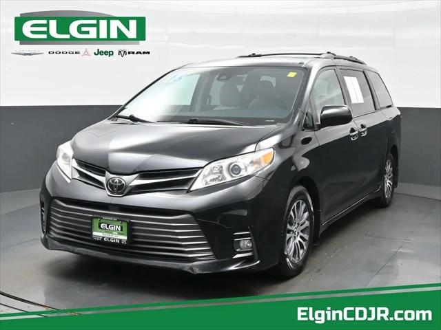2018 Toyota Sienna XLE 8 Passenger for sale in Streamwood, IL