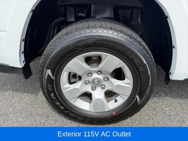 2025 Ram 1500 Big Horn Crew Cab 4x4 57 Box