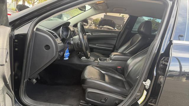 2018 Chrysler 300 Touring L