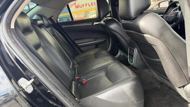 2018 Chrysler 300 Touring L