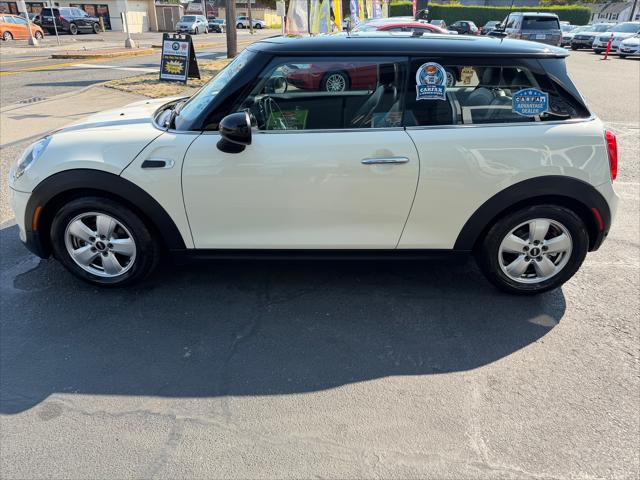 2014 MINI Hardtop Cooper