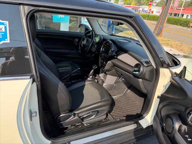 2014 MINI Hardtop Cooper