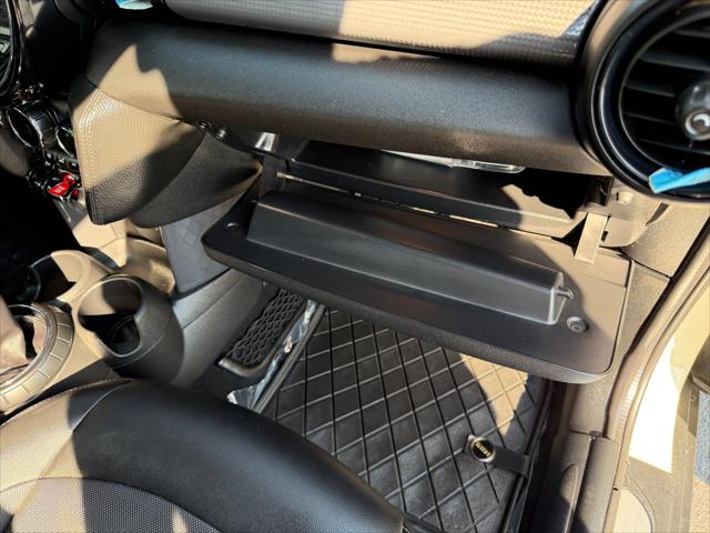 2014 MINI Hardtop Cooper