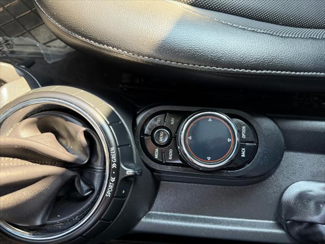 2014 MINI Hardtop Cooper