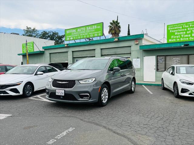 2022 Chrysler Pacifica Touring L