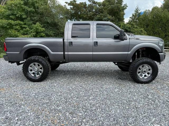 2014 Ford F-250 XLT Pickup 4D 6 3/4 ft