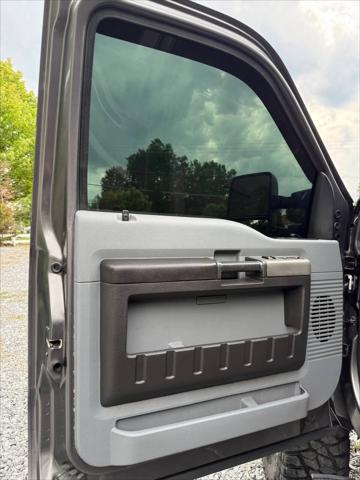 2014 Ford F-250 XLT Pickup 4D 6 3/4 ft