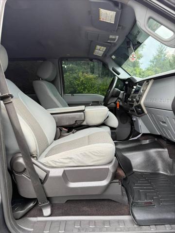 2014 Ford F-250 XLT Pickup 4D 6 3/4 ft
