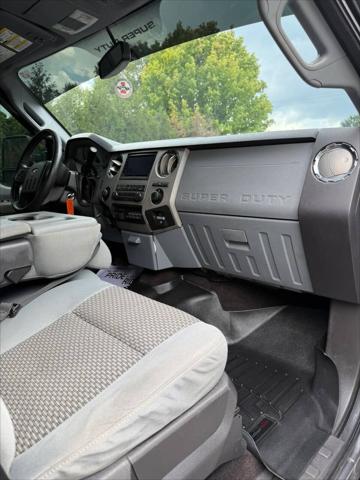 2014 Ford F-250 XLT Pickup 4D 6 3/4 ft