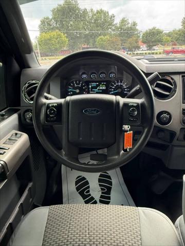 2014 Ford F-250 XLT Pickup 4D 6 3/4 ft