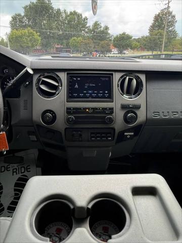 2014 Ford F-250 XLT Pickup 4D 6 3/4 ft
