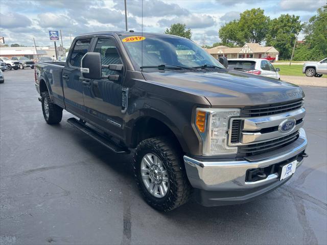2017 Ford F-250 XL 4x4 4dr Crew Cab 8 ft. LB Pickup