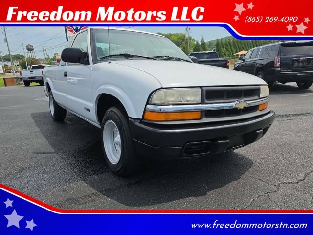 2001 Chevrolet S-10 Base 2dr Extended Cab 2WD SB for sale in Knnoxville, TN