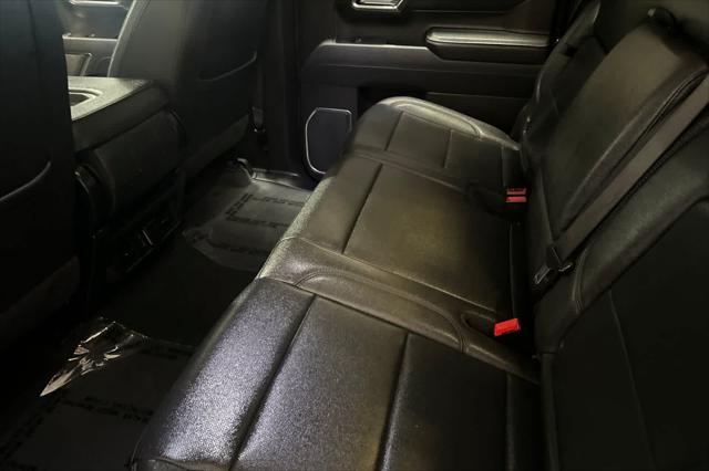 2025 GMC Sierra 1500 2WD Crew Cab Short Box SLT