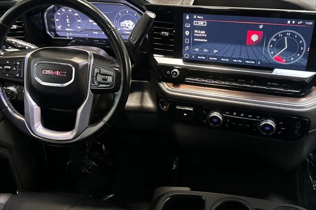 2025 GMC Sierra 1500 2WD Crew Cab Short Box SLT